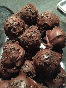 Oreo Filled Chocolate Balls