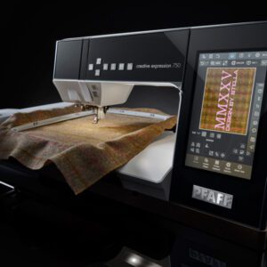 Pfaff Expression 750